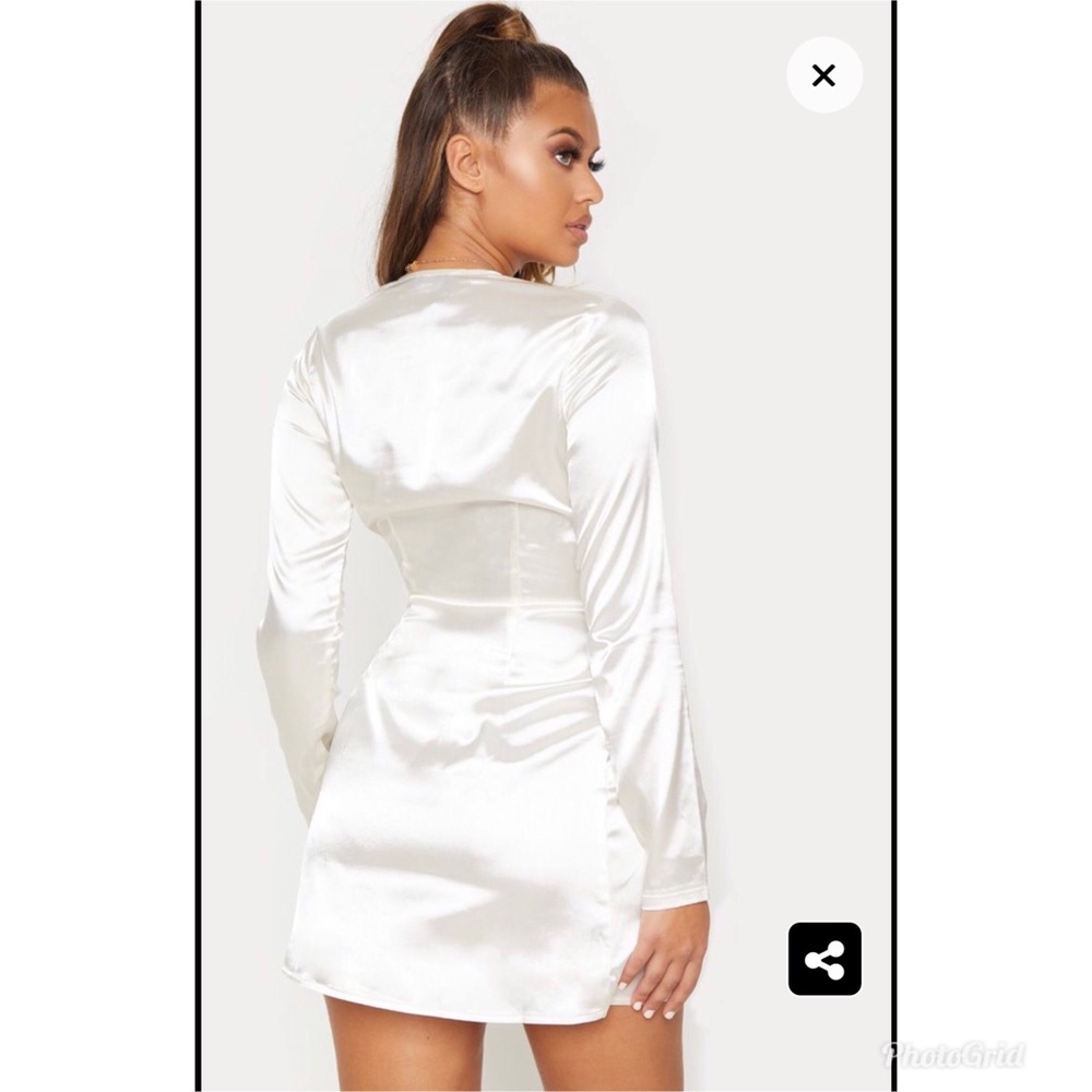 Dress - Picture 2 of 6